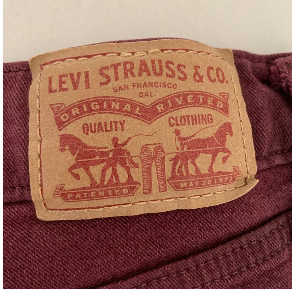 Levi's 311 Jeans Women's Size 29 Burgundy Mid-Rise Shaping Skinny Denim - Picture 2 of 7
